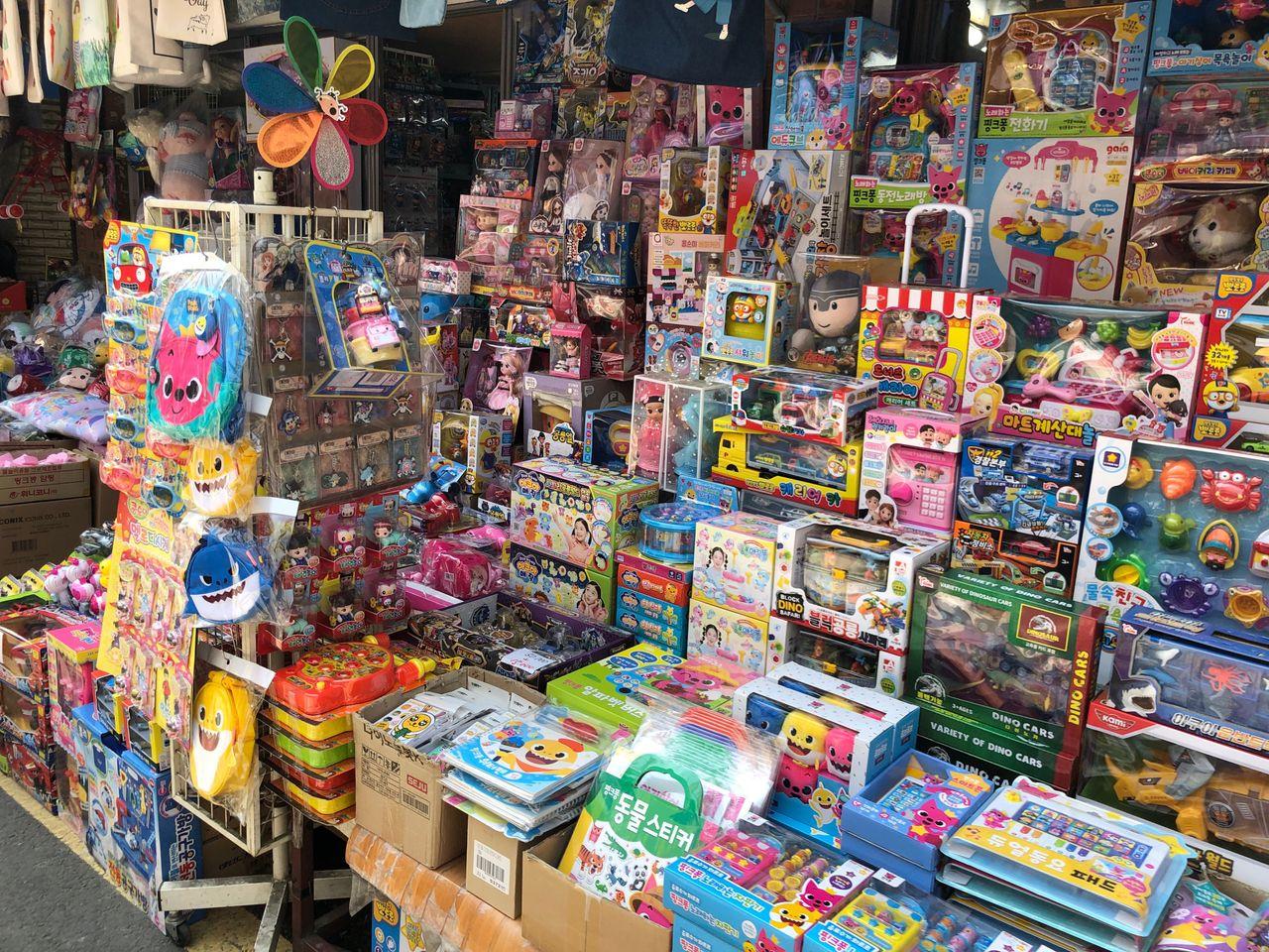 東大門玩具市場 昌信洞玩具市場 文具街 玩具街 昌信洞玩具街